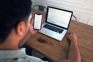 Кто такие трейдеры мошенники и как избежать работы с ними?